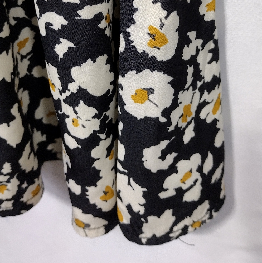 PrettyGarden Floral Smocked Babydoll Top Women's L Black White Cottagecore Y2K - Picture 5 of 10
